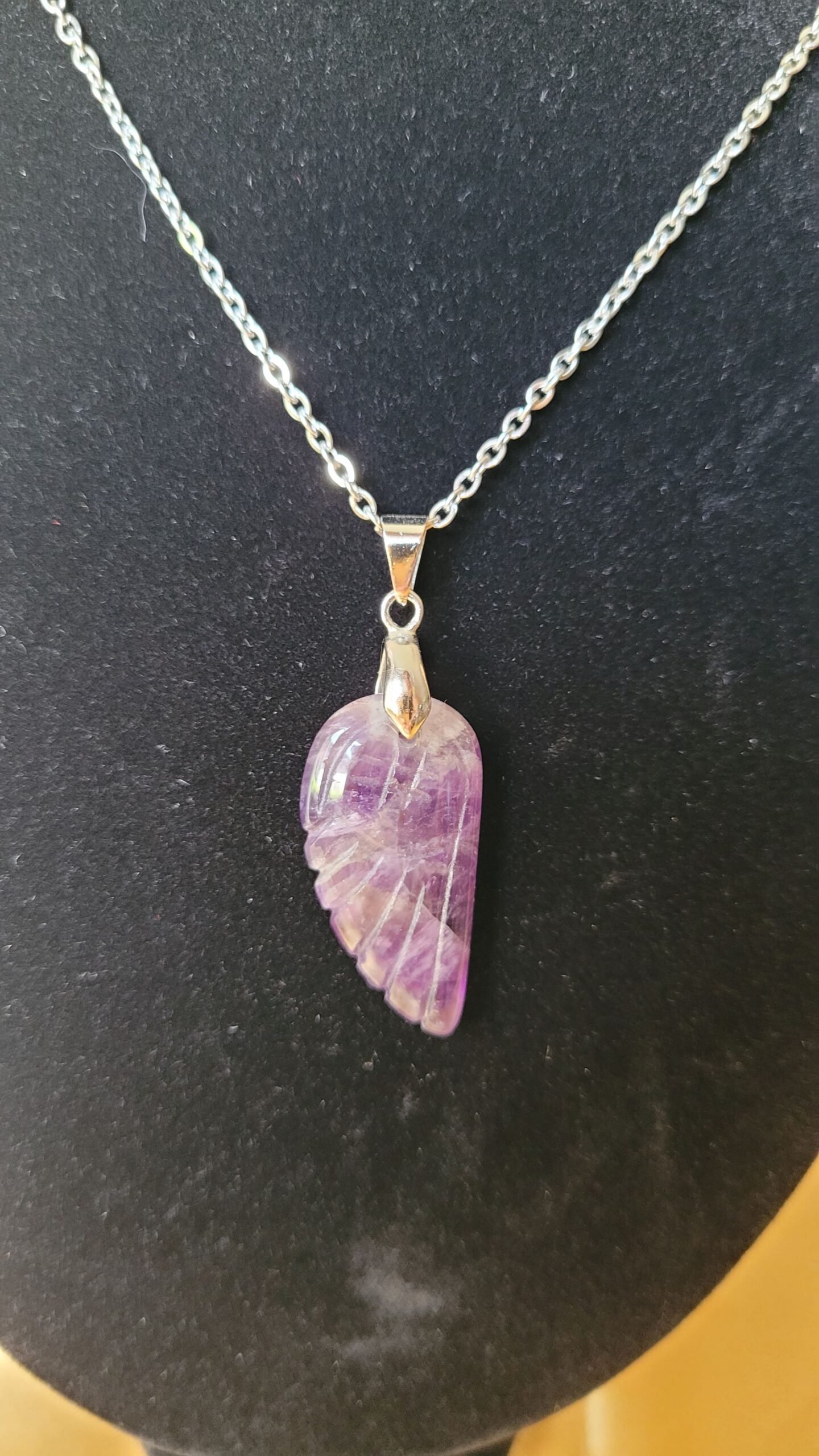 Collier pendentif aile d'ange pierre naturelle – Image 5