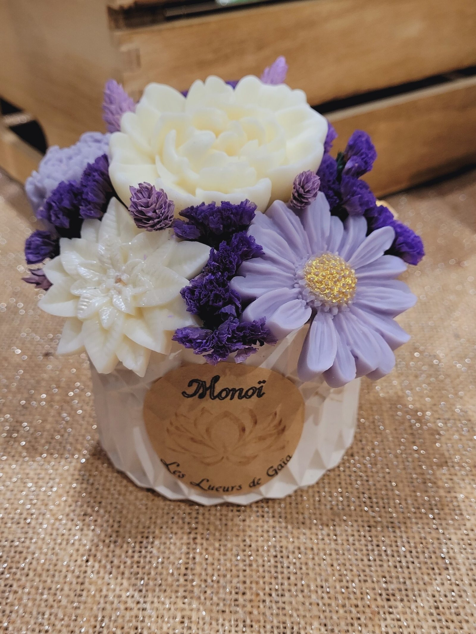 Bougie bouquet de fleurs Monoï