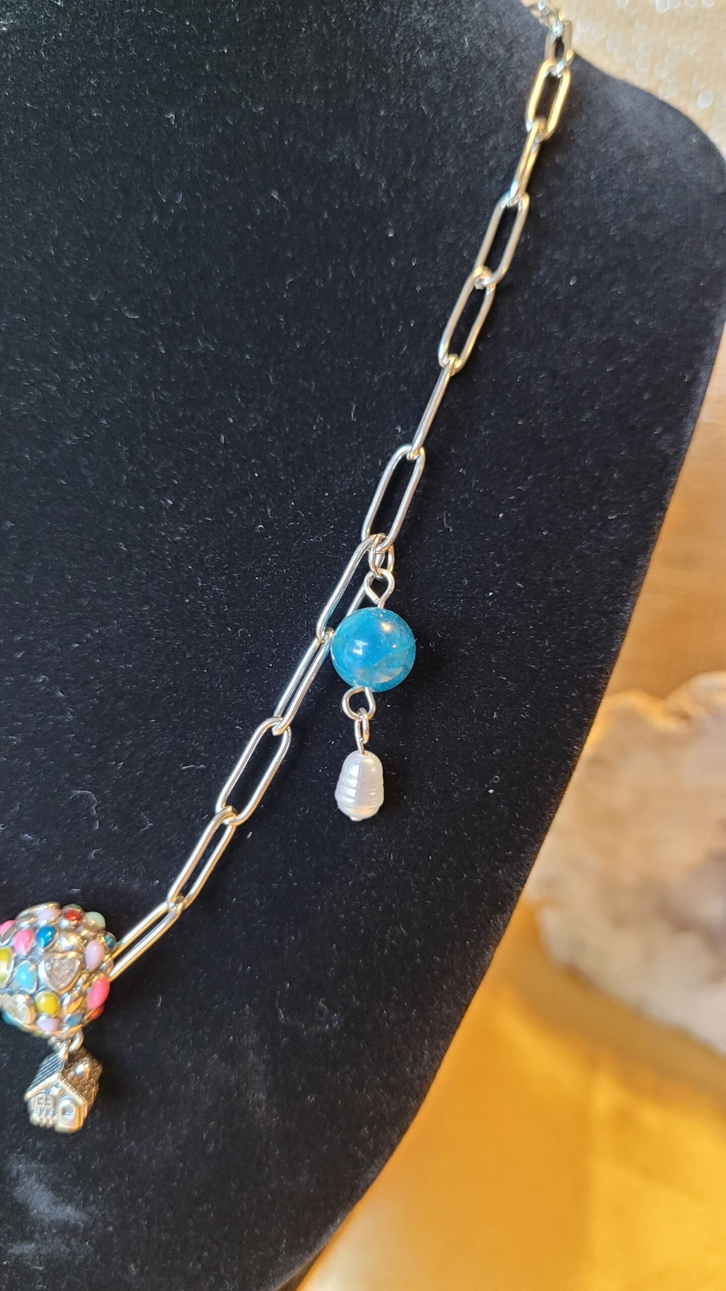 Parure collier boucles d'oreilles "La Haut" – Image 4
